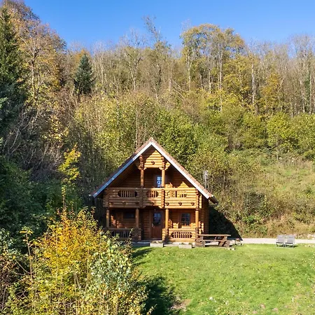 Holiday home Des Noisetiers - Magnifique Vue Montagne Cornimont