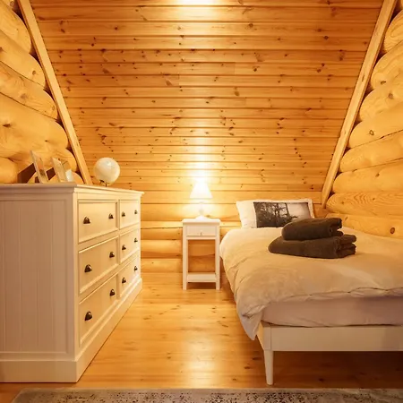 Holiday home Des Noisetiers - Magnifique Vue Montagne *