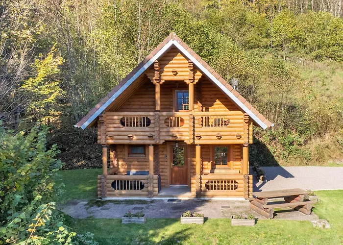 펜션 Des Noisetiers - Magnifique Vue Montagne